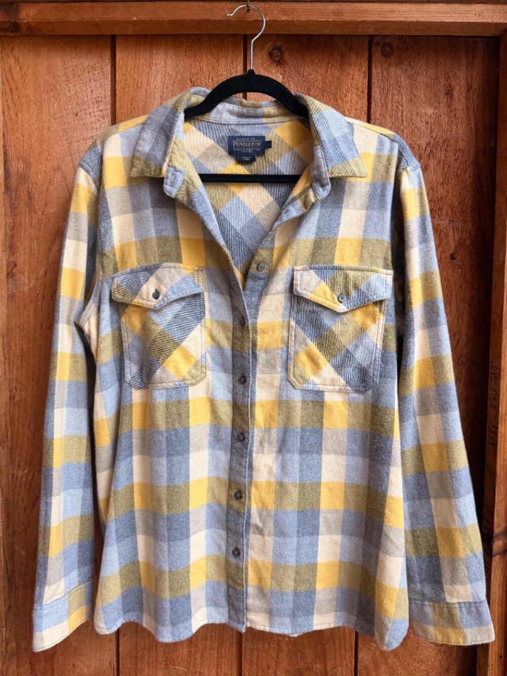 Pendleton Button-Up - Picture 2 of 7
